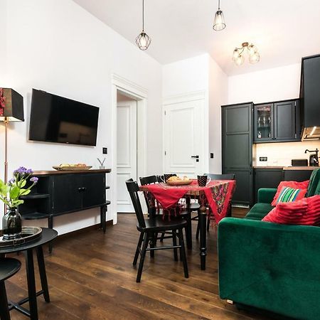 Wooden Horse - New Apartment - Old Town Krakau Buitenkant foto