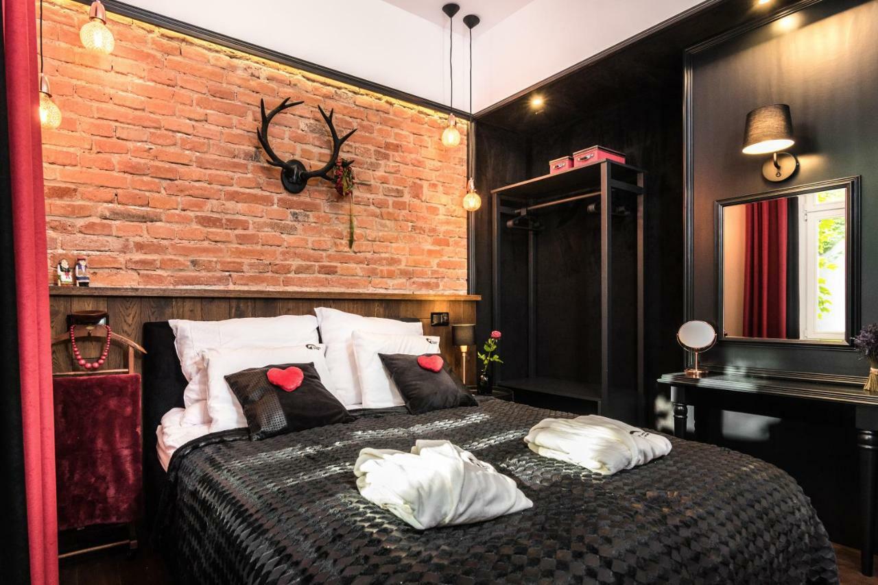 Wooden Horse - New Apartment - Old Town Krakau Buitenkant foto